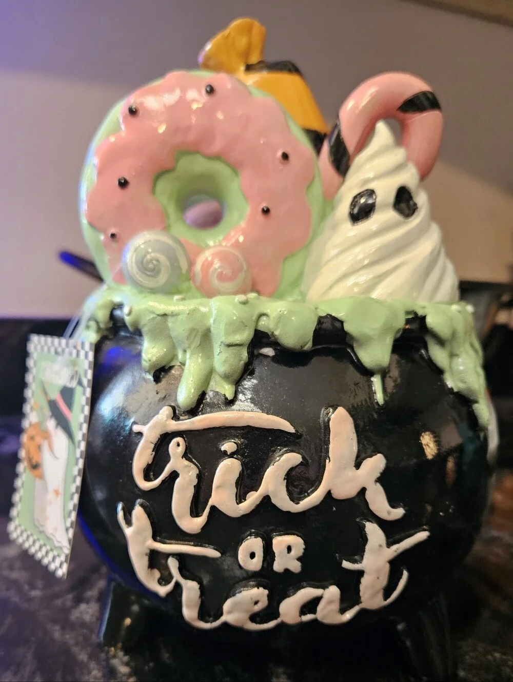 NWT! Faux Pastel Treat Halloween Cauldron Figurine